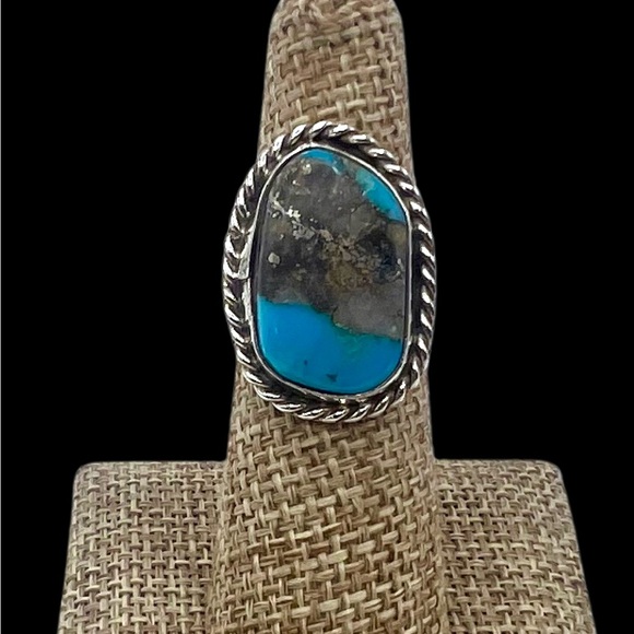 Vintage Navajo Handmade Sterling Silver Natural Blue Turquoise Ring 6.25 - Picture 3 of 7